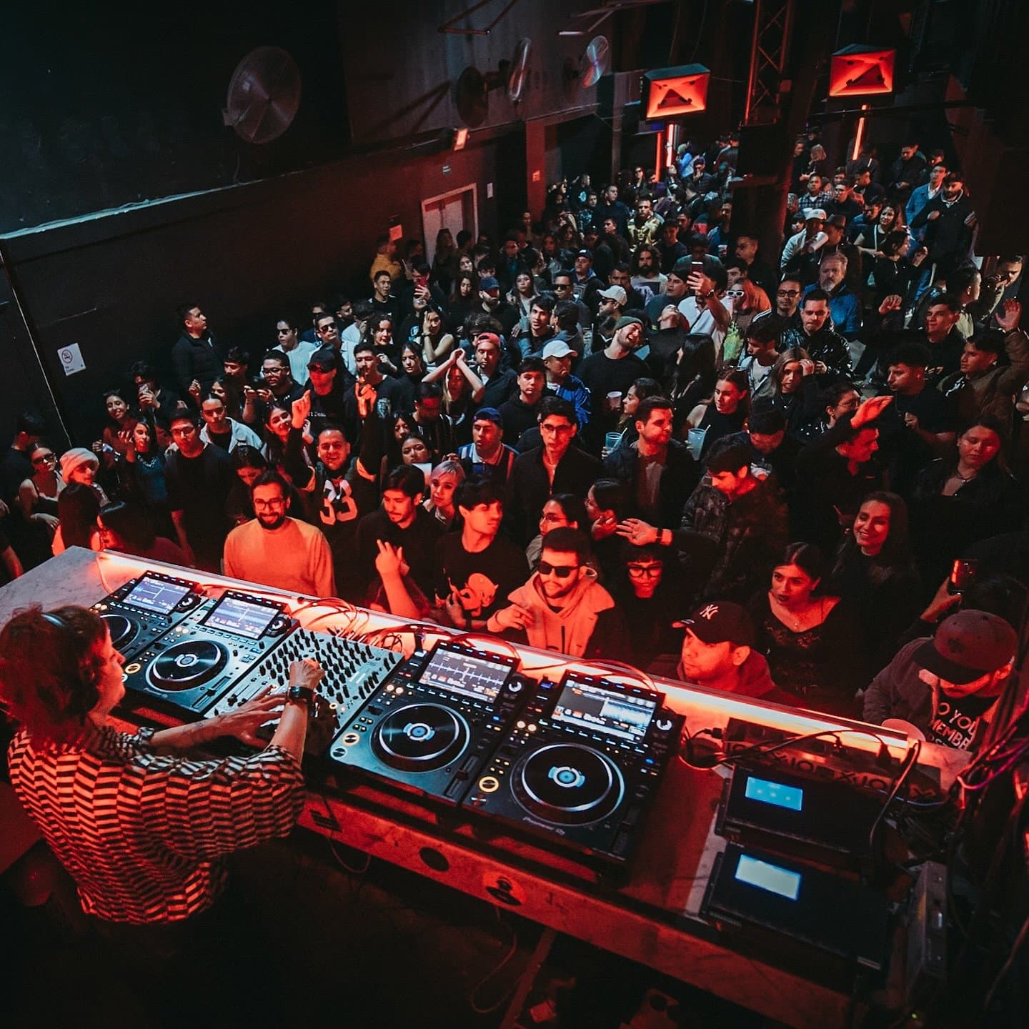 Hardpop Club